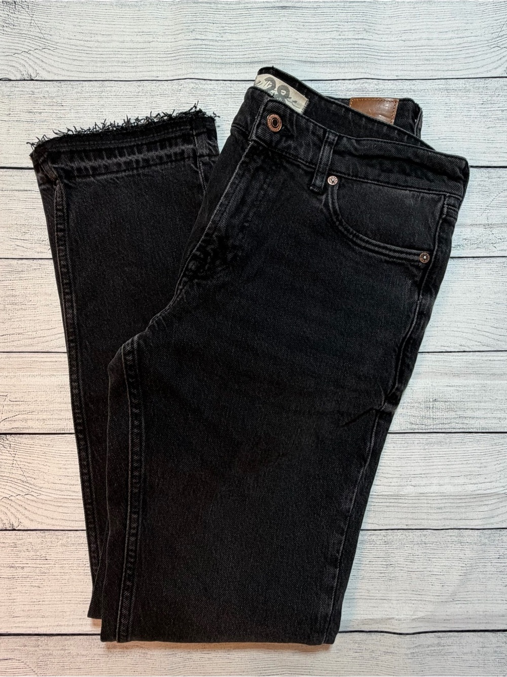 We the Free FP Jeans Sz 28 Raw Hem Black Casual Minimalist Edgy Americana
